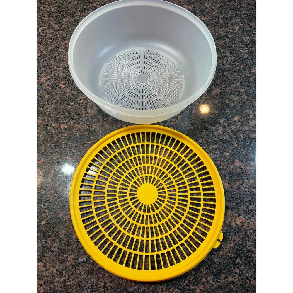 Vintage Tupperware Colander Strainer Bowl Set Yellow 10
